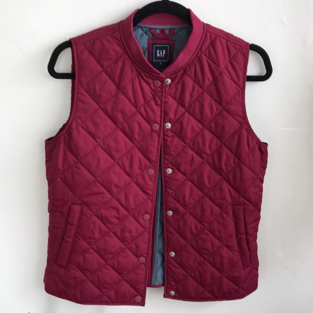 Quilted Gap Burgundy Vest